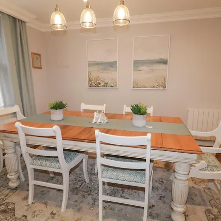 Gweedore Homestead *